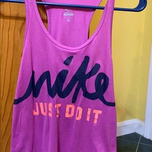Athletic tank top